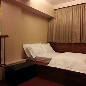 Shanghai ** 九龙